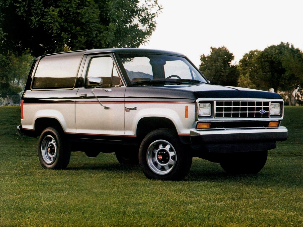 Ford Bronco-II
