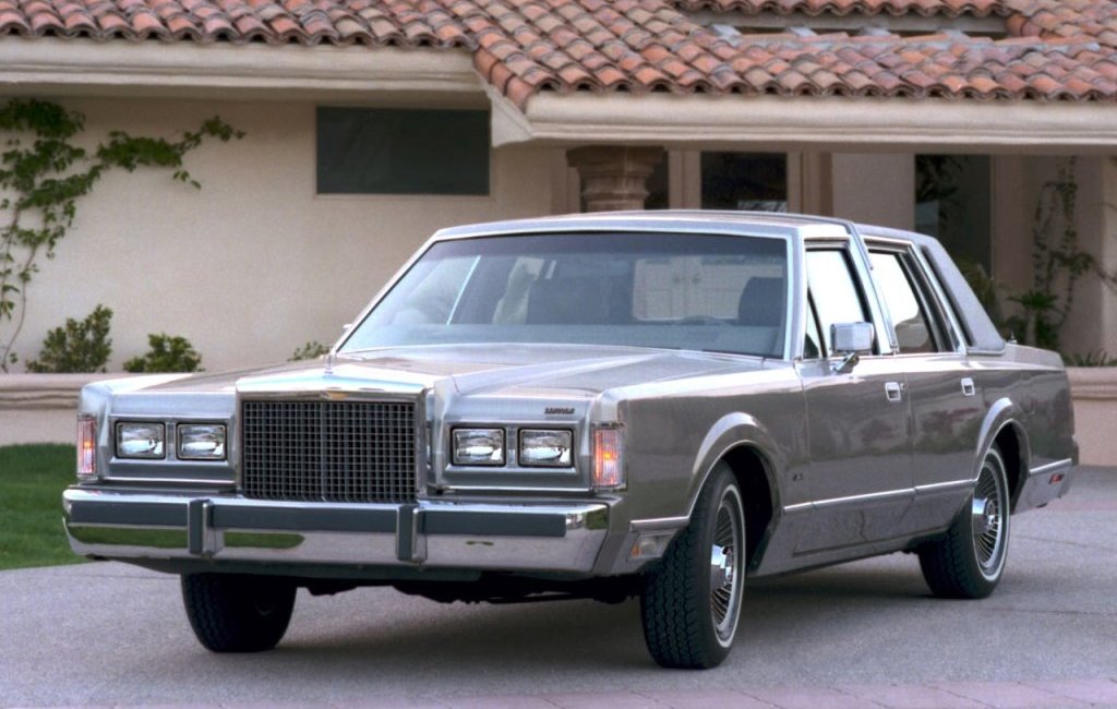 Lincoln Town Car