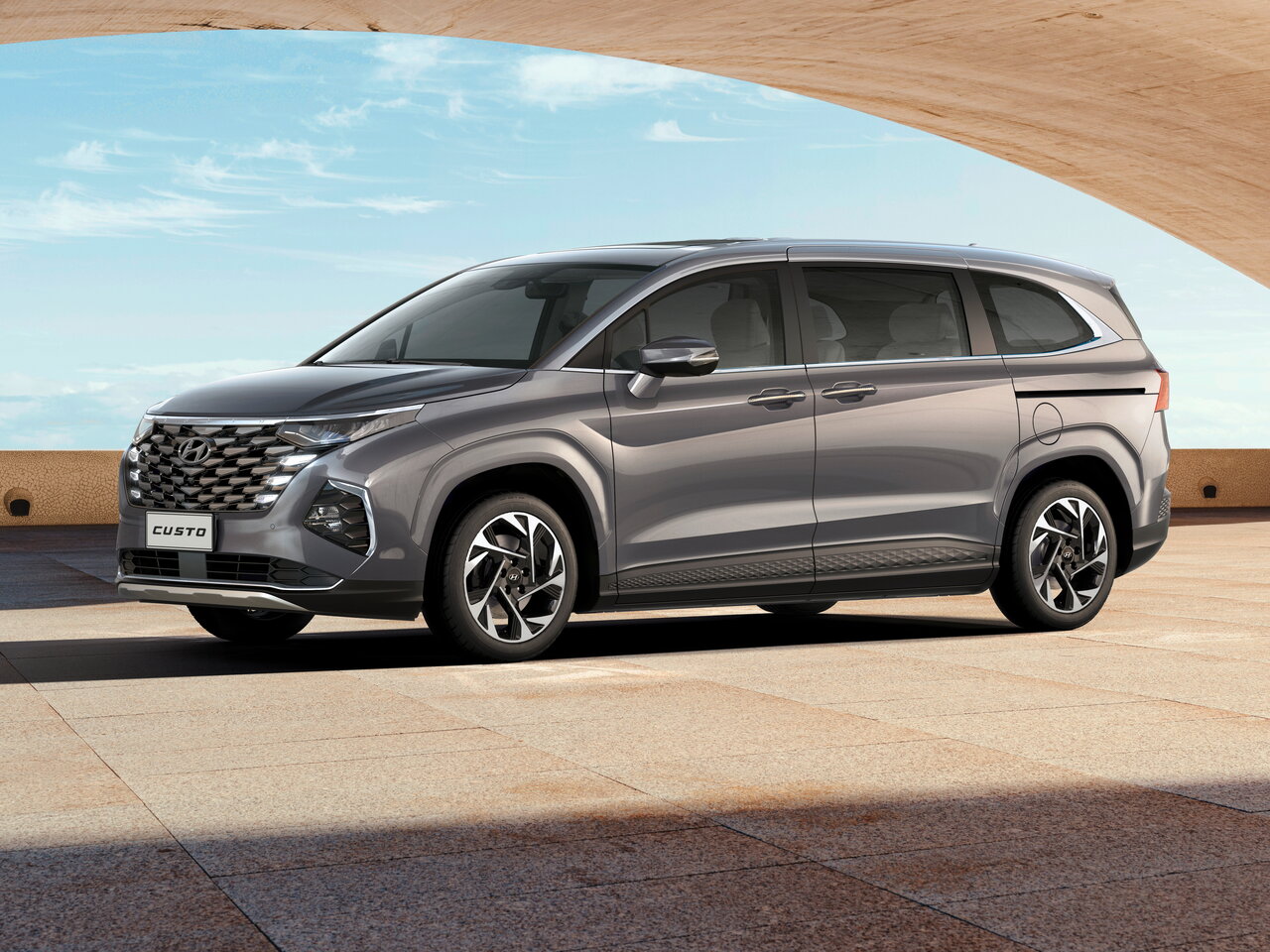 Hyundai Custo