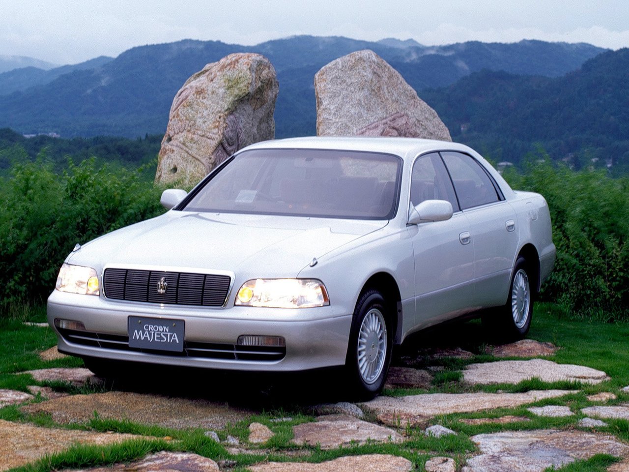Toyota Crown Majesta