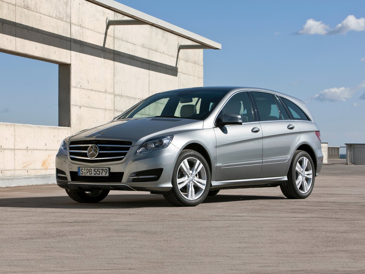 Mercedes-Benz R-Класс