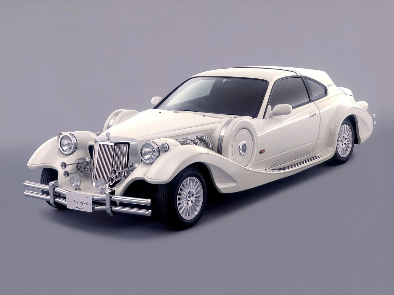 Mitsuoka Le-Seyde