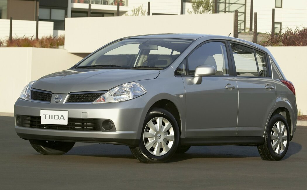 Nissan Tiida