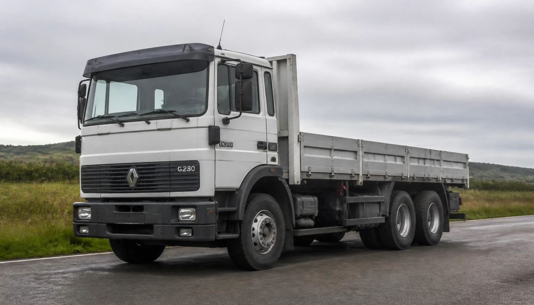 Renault G230