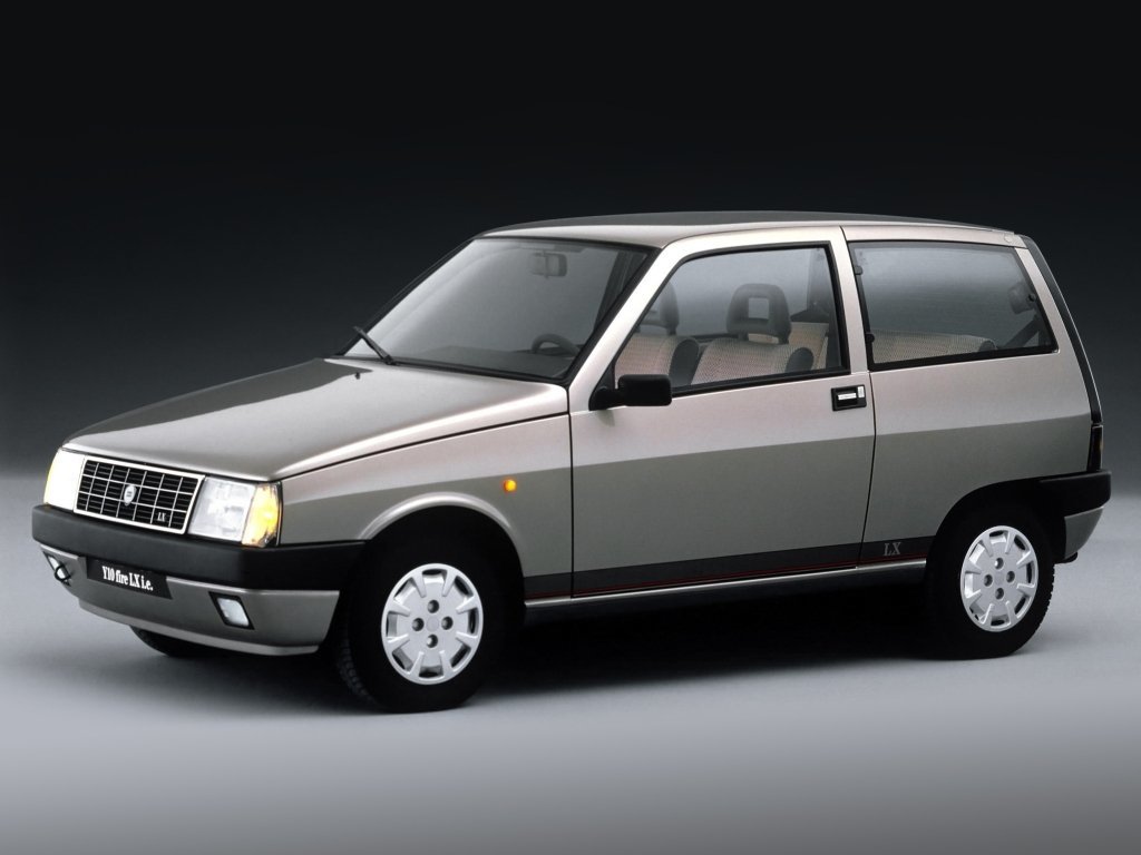 Lancia Y10