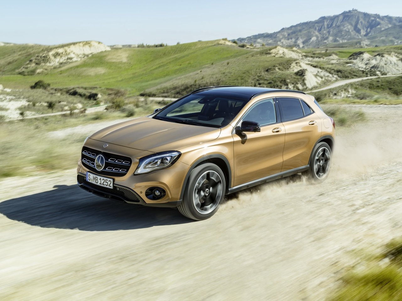 Mercedes-Benz GLA