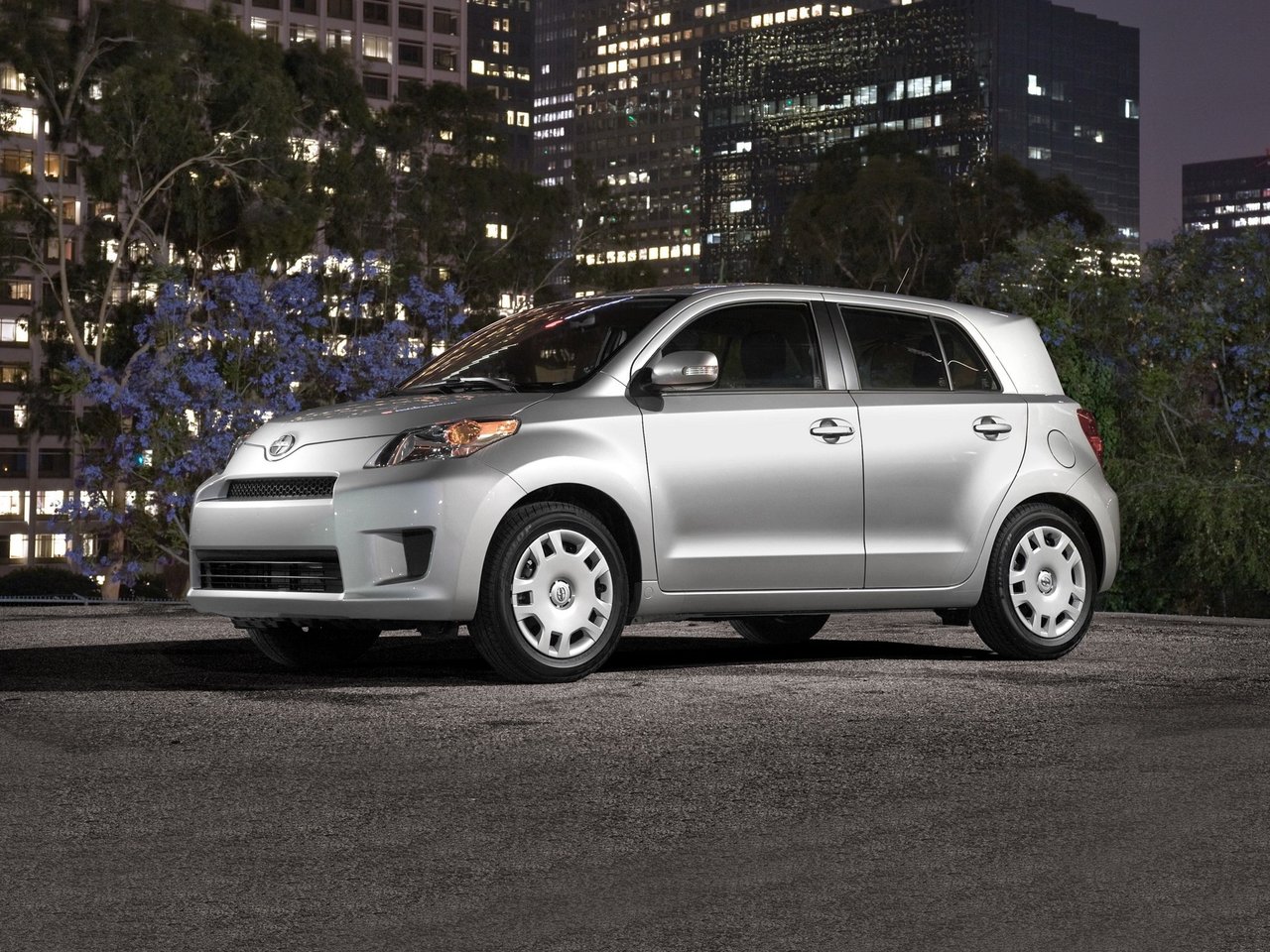 Scion xD