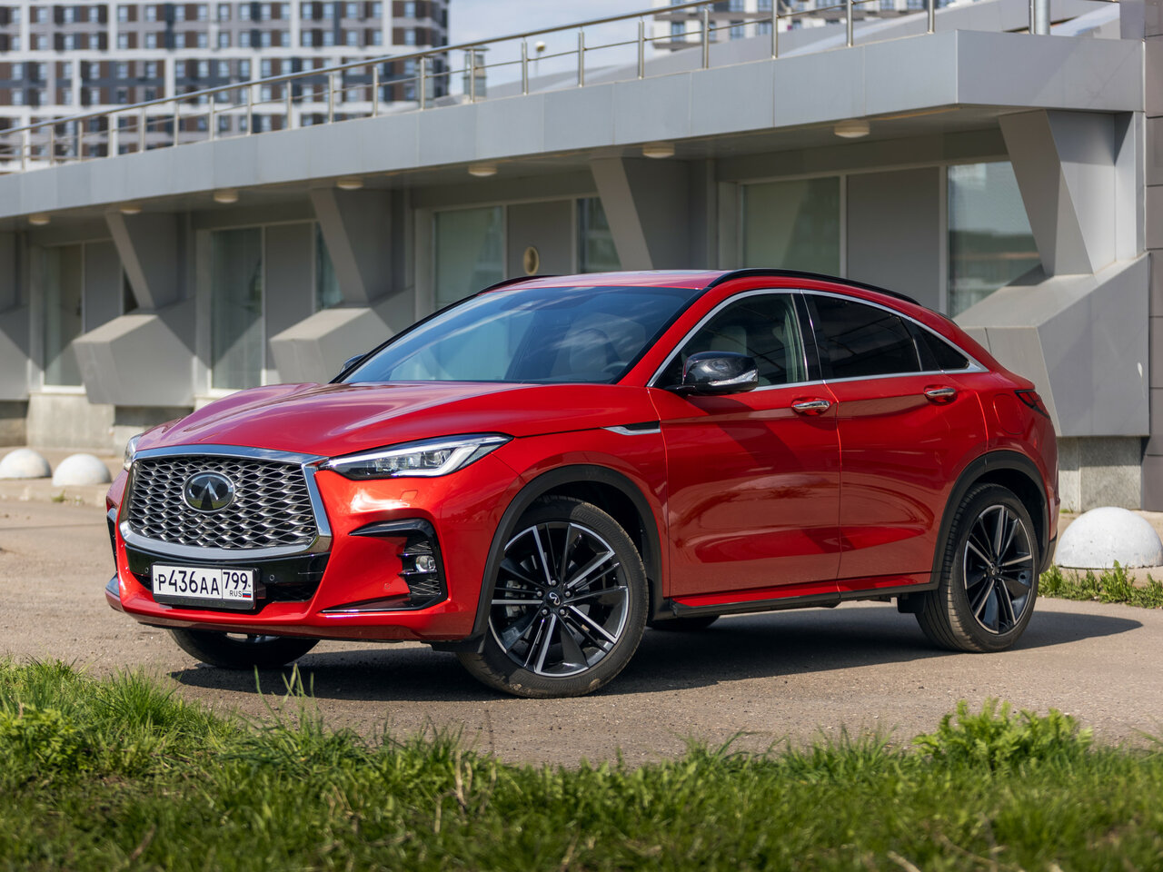 Infiniti QX55