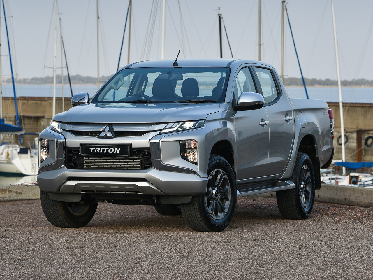 Mitsubishi Triton