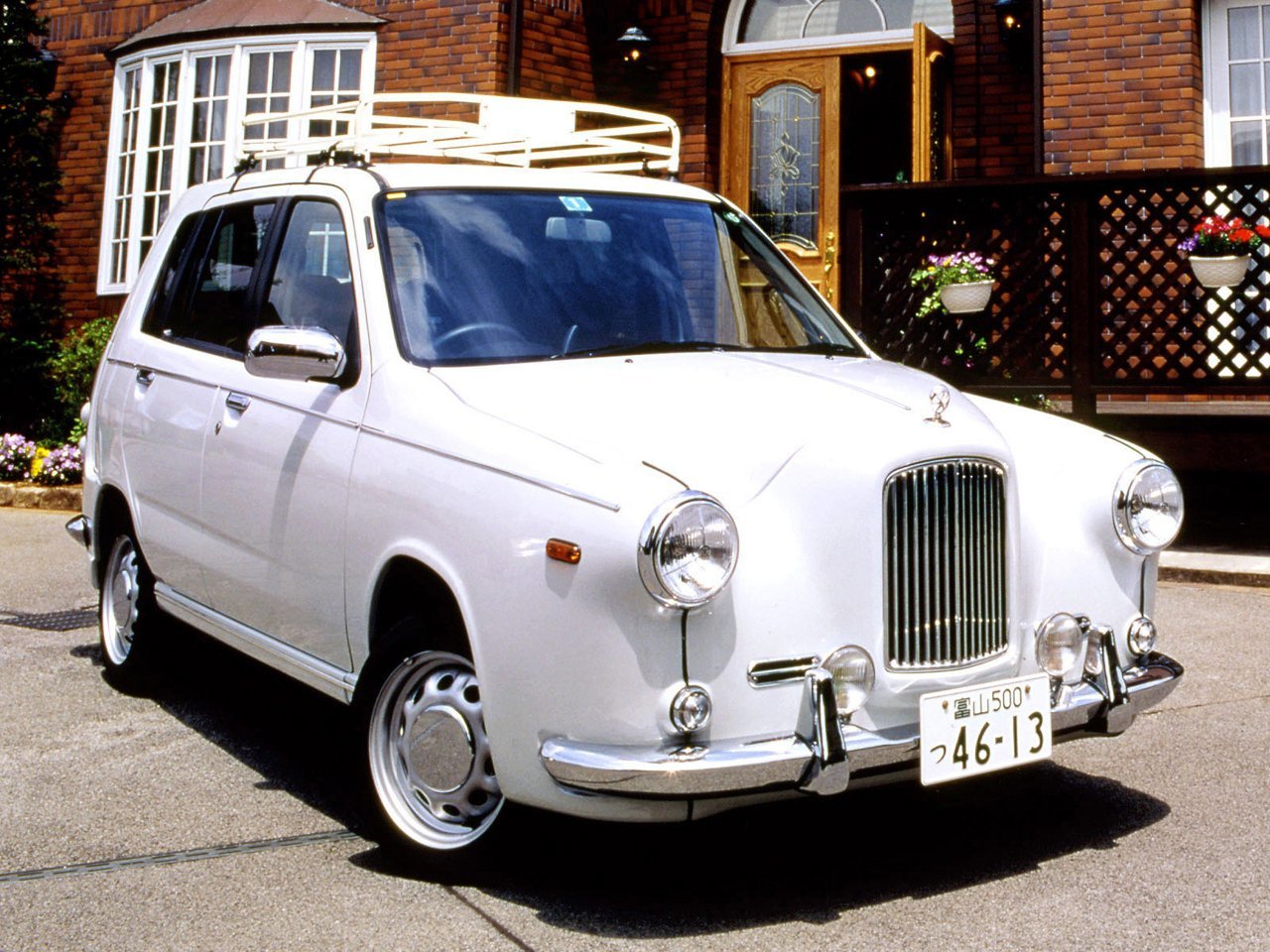 Mitsuoka Yuga