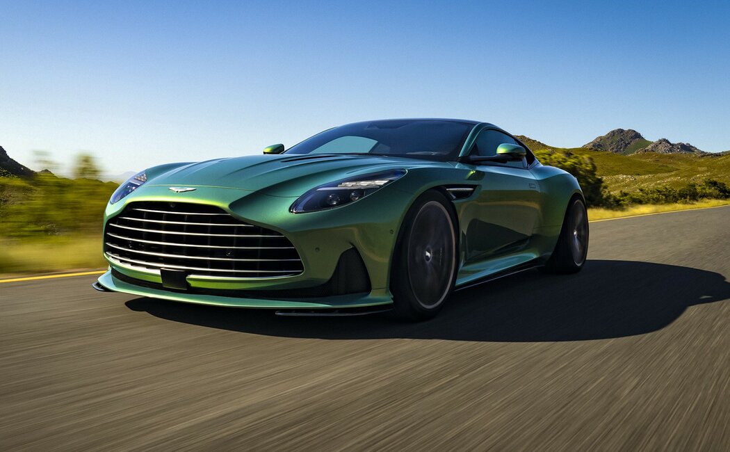 Aston Martin DB12