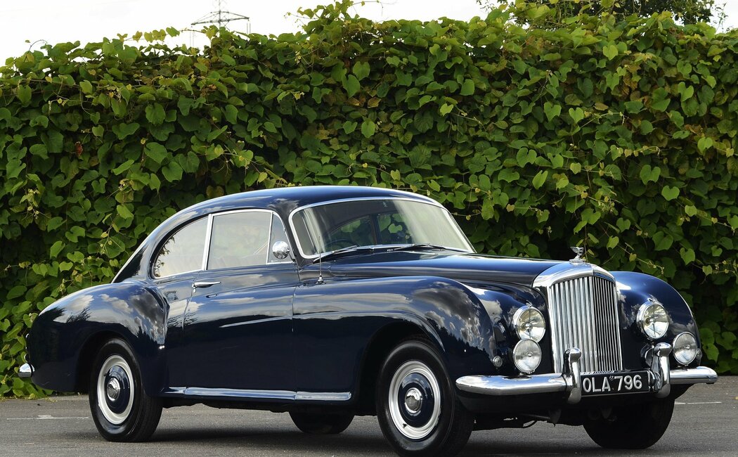 Bentley R Type