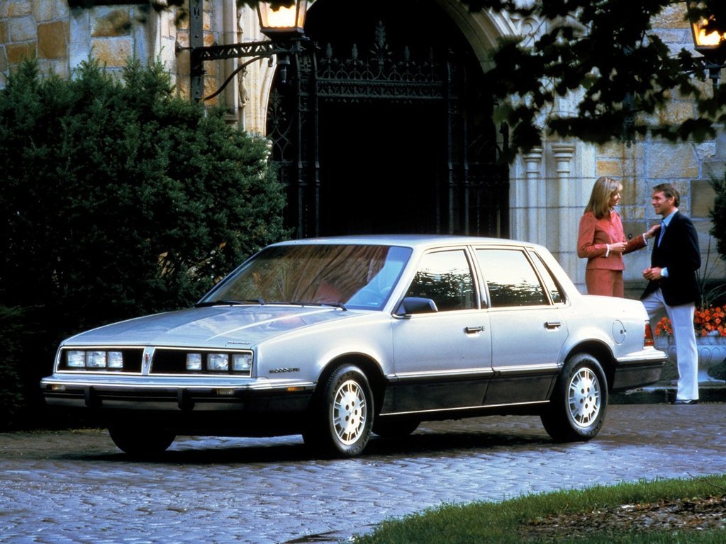 Pontiac 6000