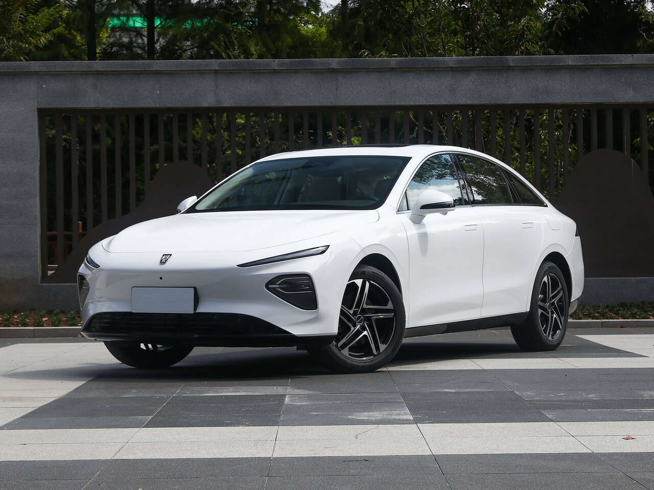 Roewe D7
