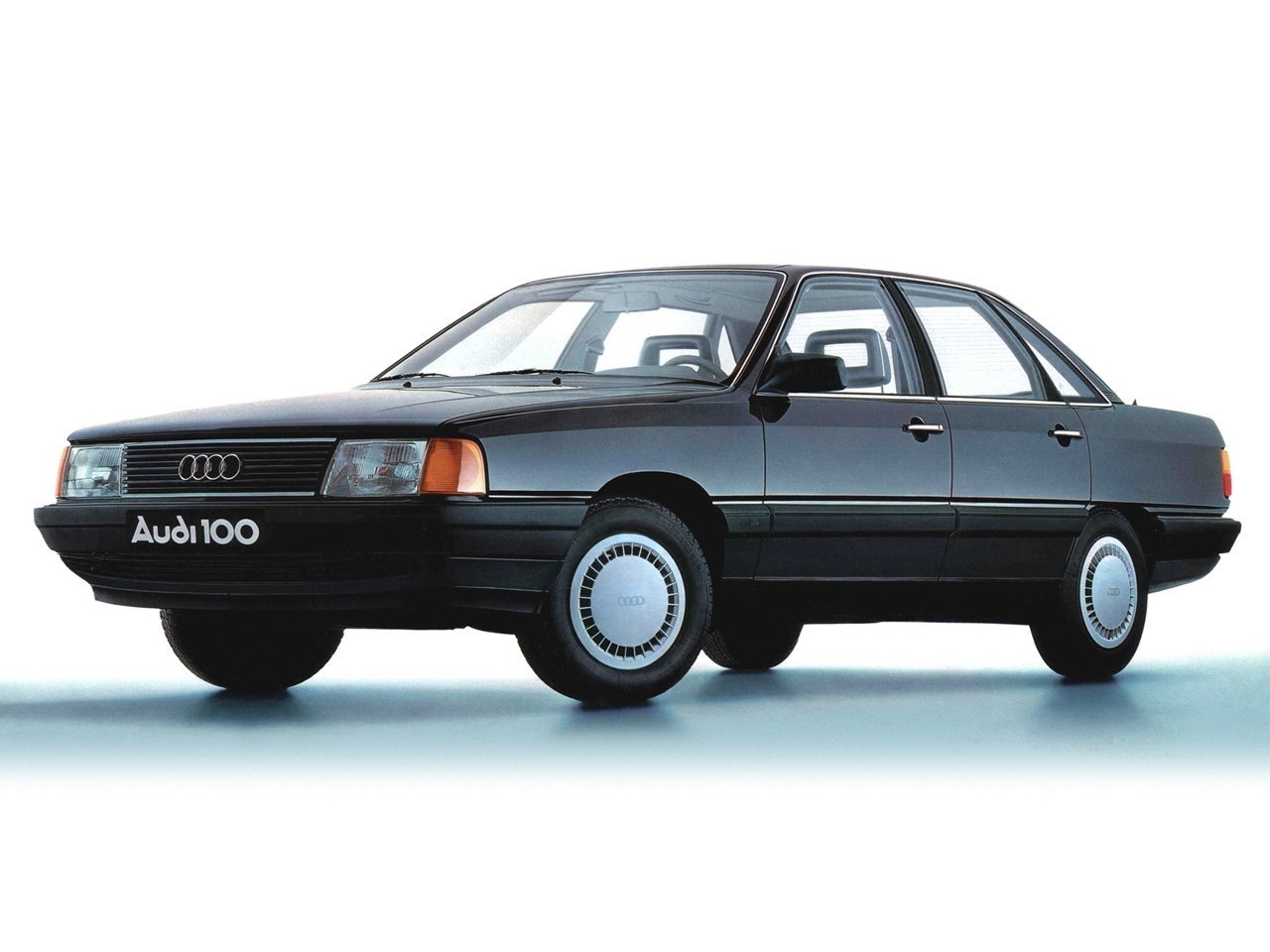 Audi 100