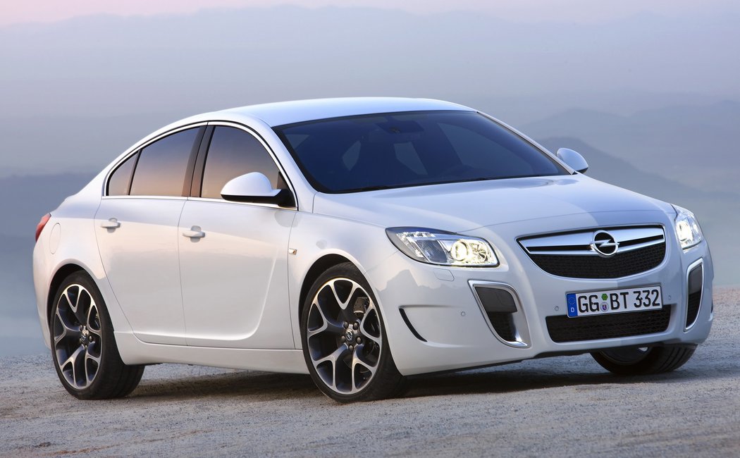 Opel Insignia OPC