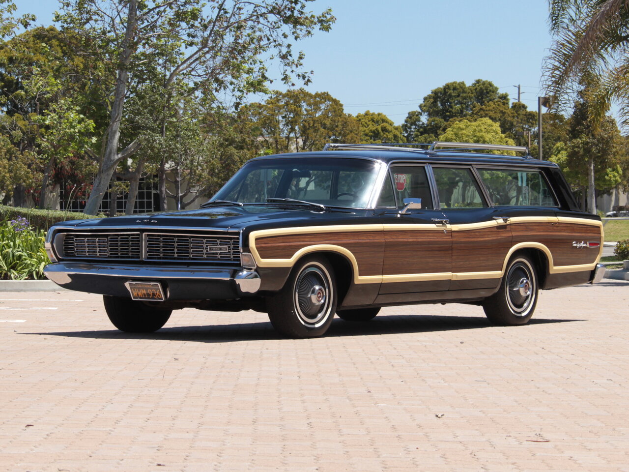 Ford Country Squire