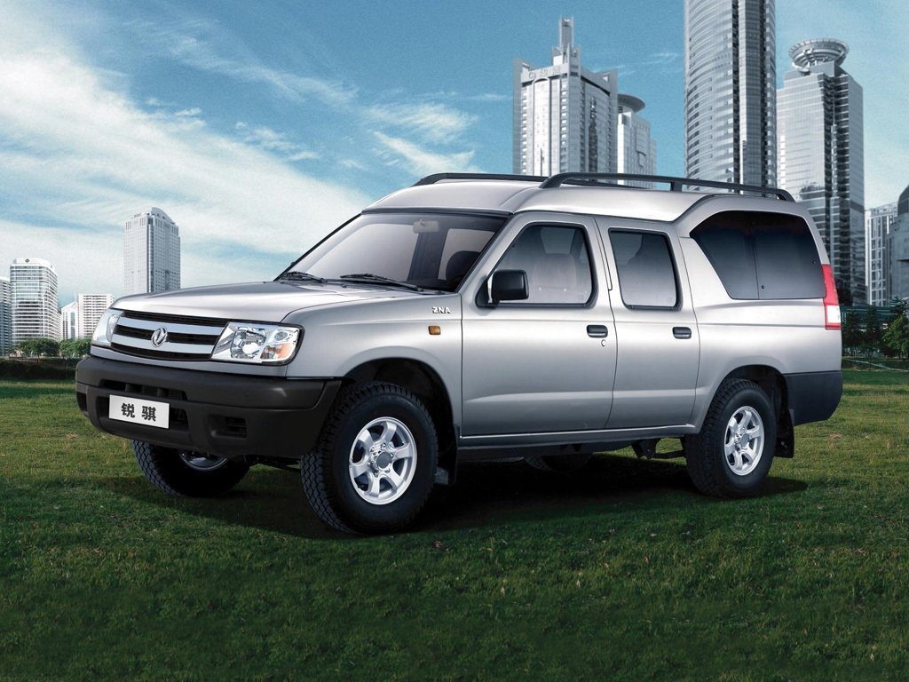 Dongfeng Rich