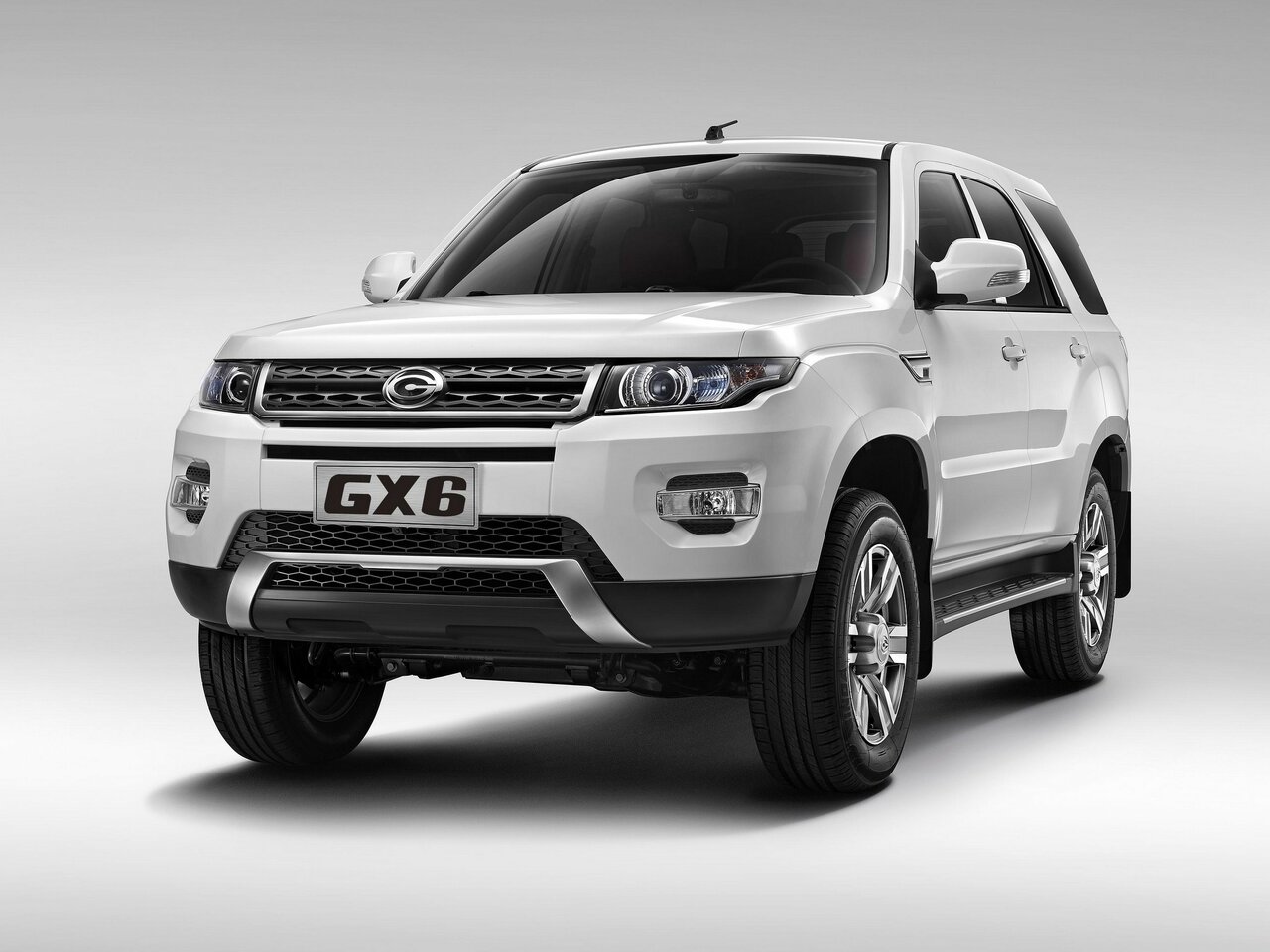 Gonow Gonow GX6
