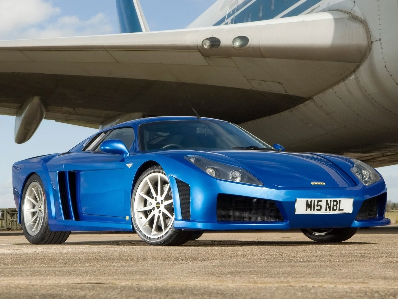 Noble Noble M15