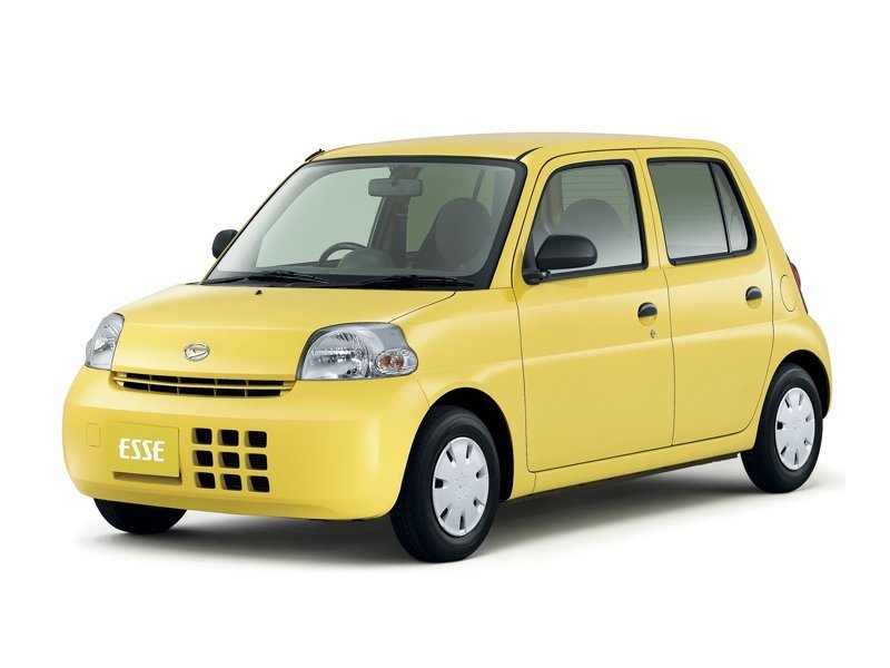 Daihatsu Esse