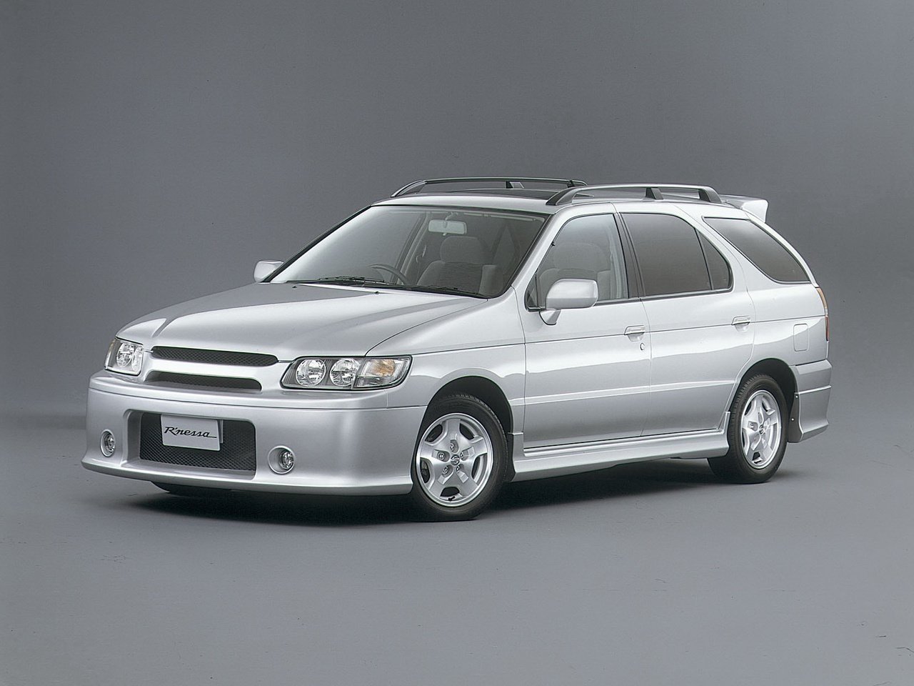 Nissan R'nessa