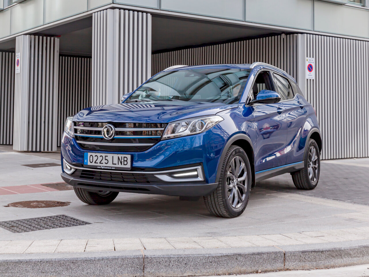 Dongfeng Fengon 500