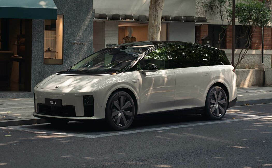 Li Auto (Lixiang) i8