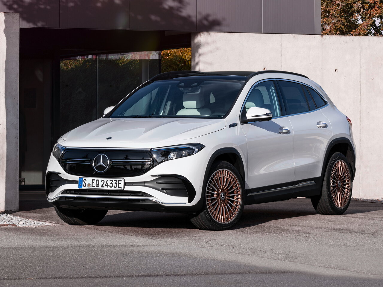 Mercedes-Benz EQA