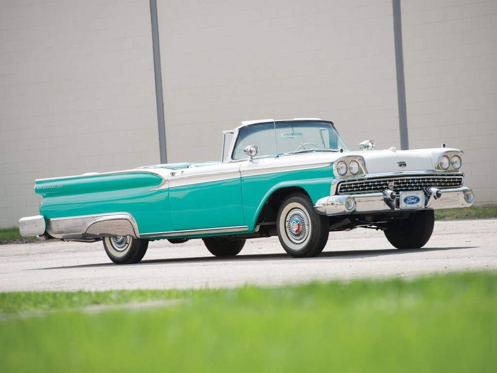 Ford Fairlane