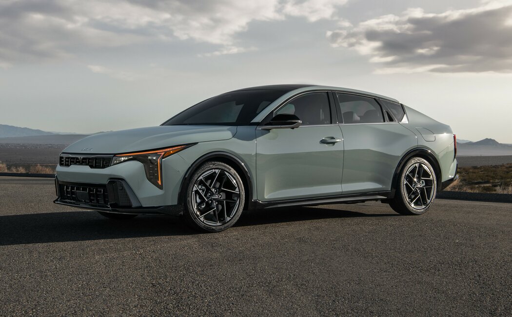 Kia K4
