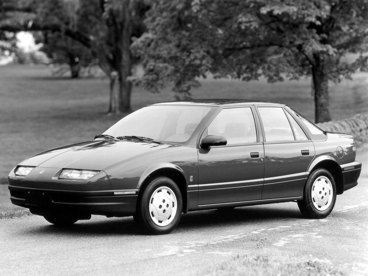 Saturn SL