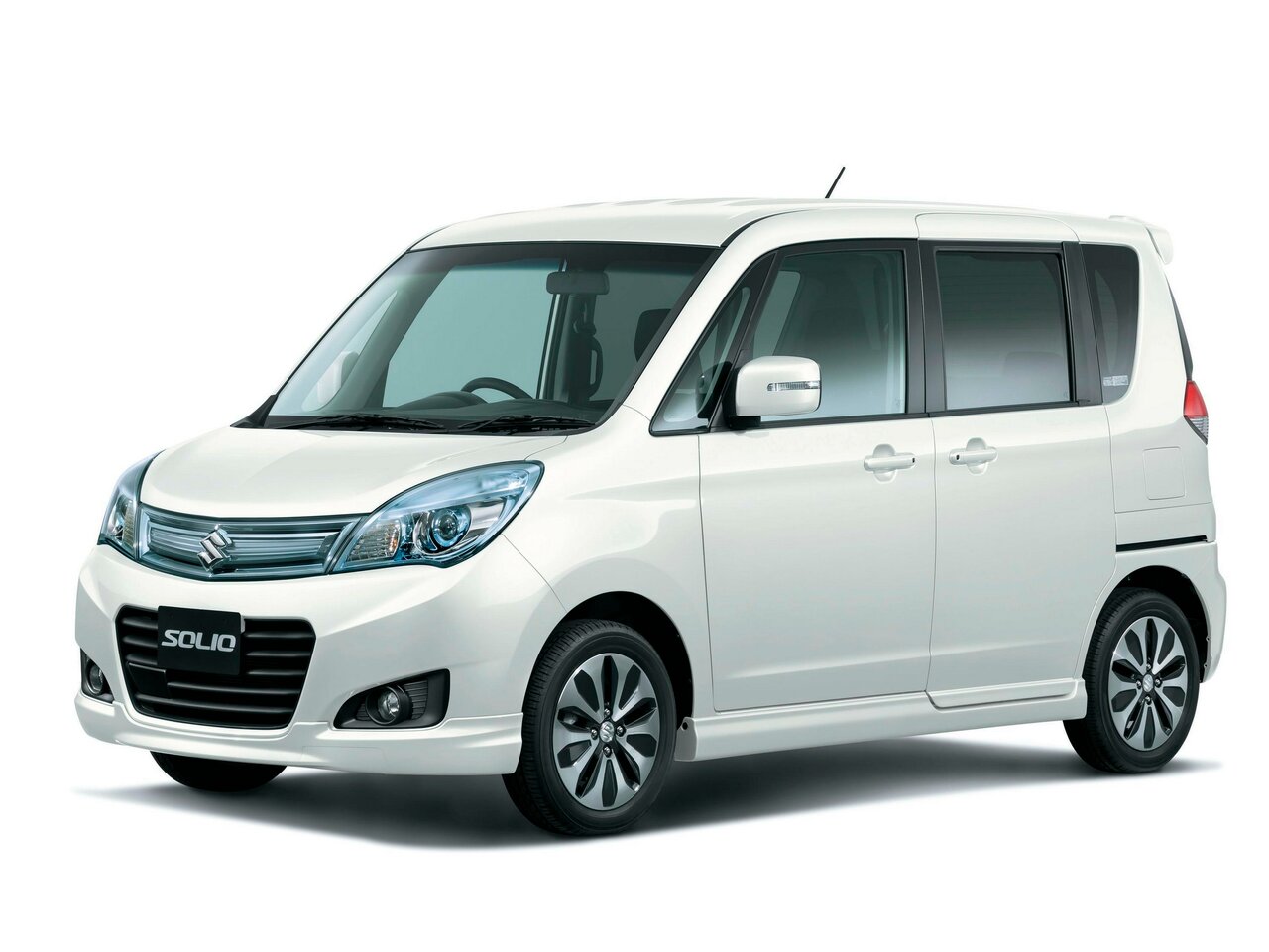 Suzuki Solio