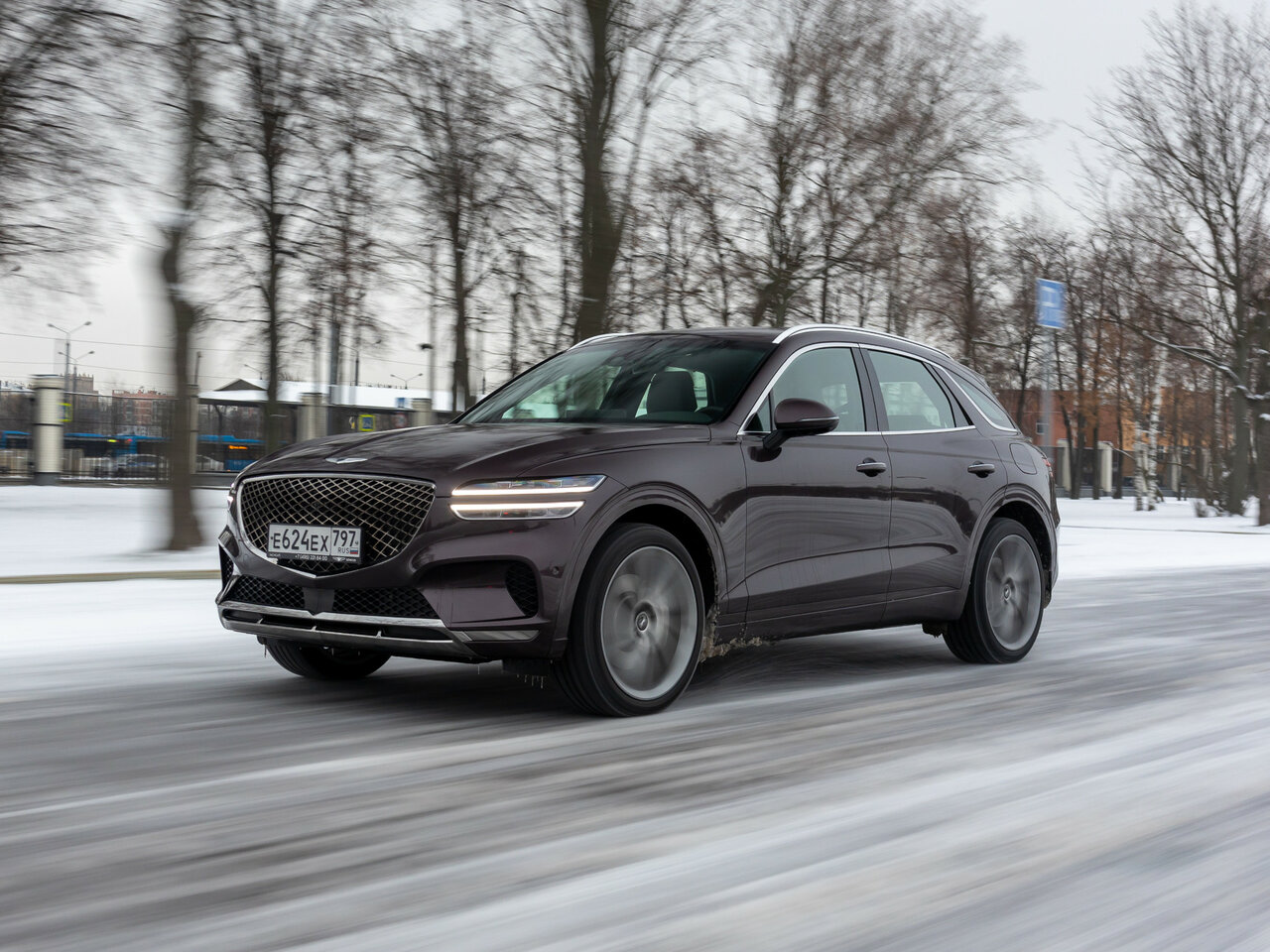 Genesis GV70