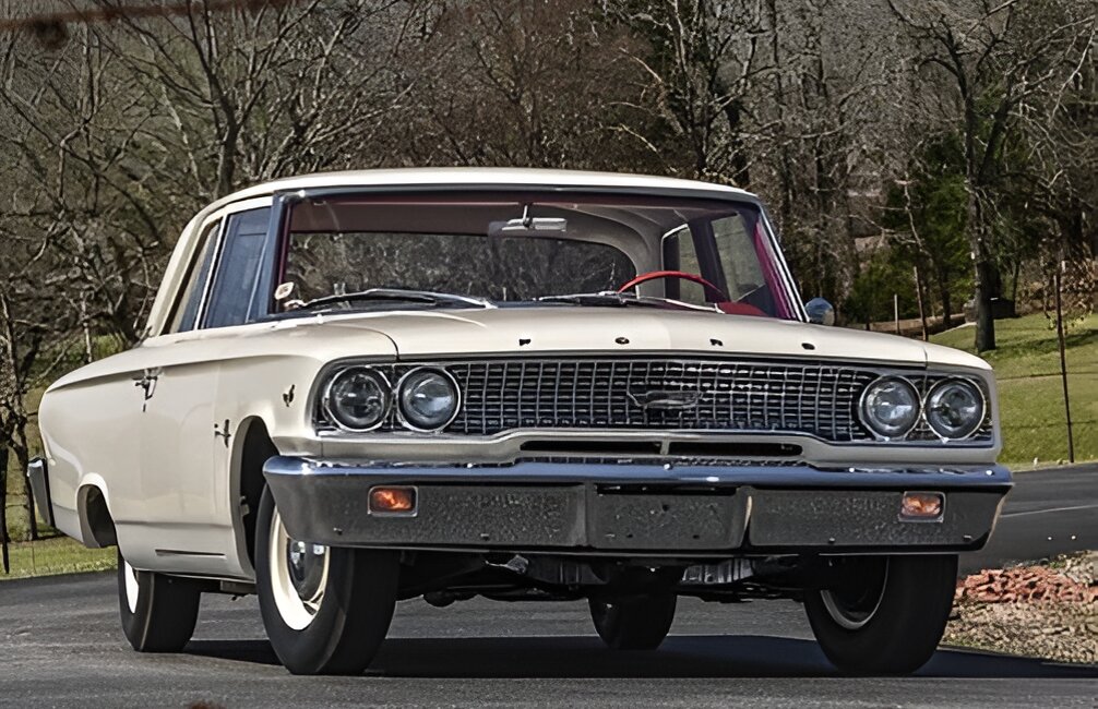 Ford 300