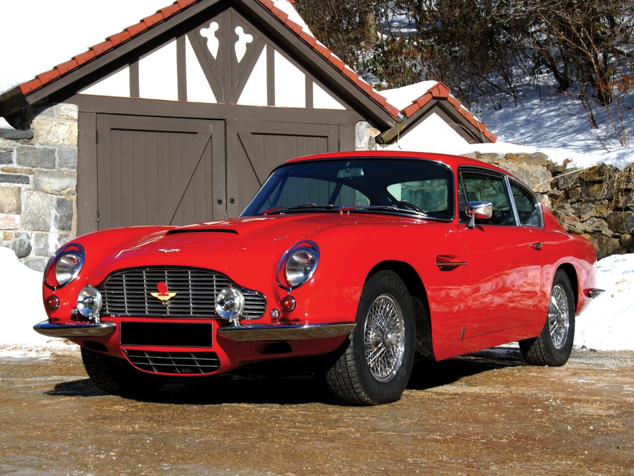 Aston Martin DB6