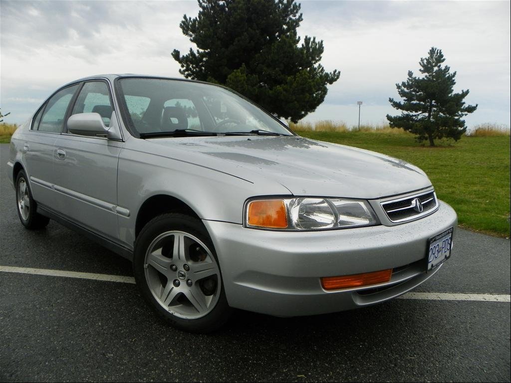 Acura EL