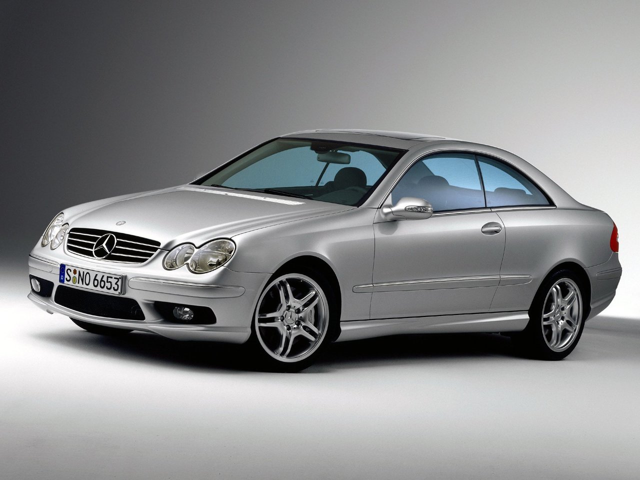 Mercedes-Benz CLK-Класс AMG