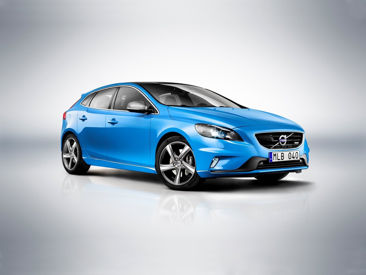 Volvo V40