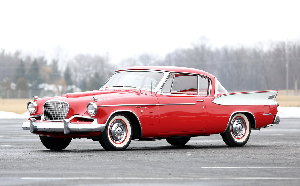 Studebaker Golden Hawk