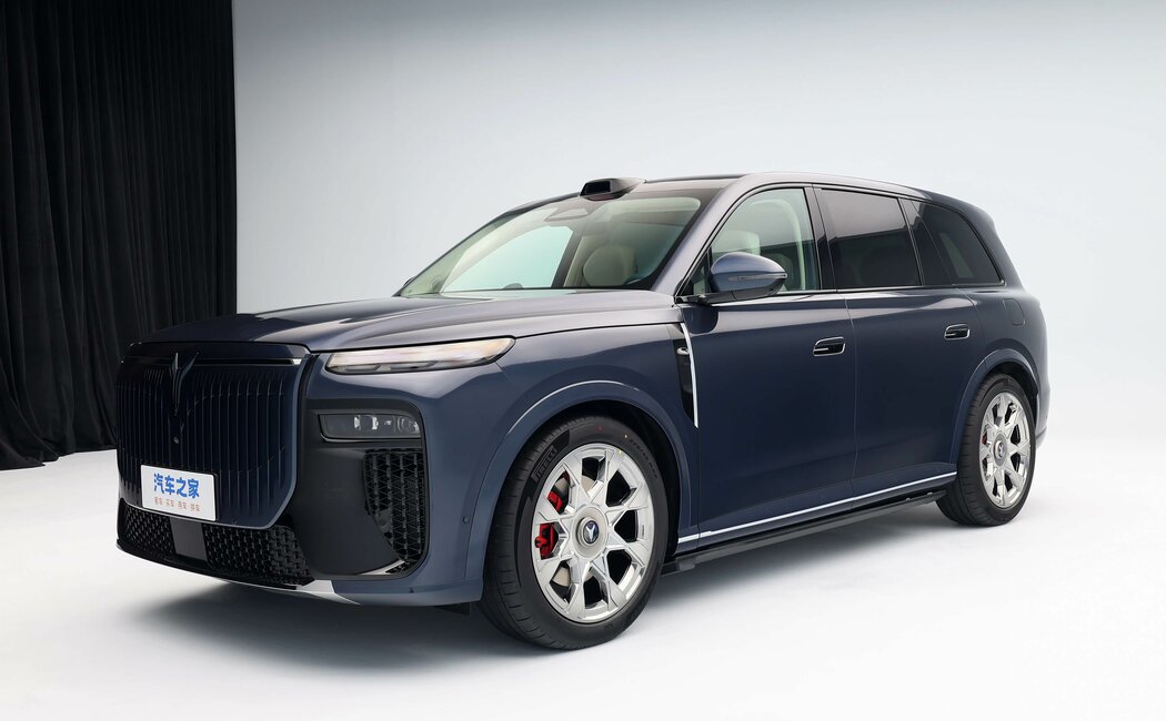 Voyah Taishan X8
