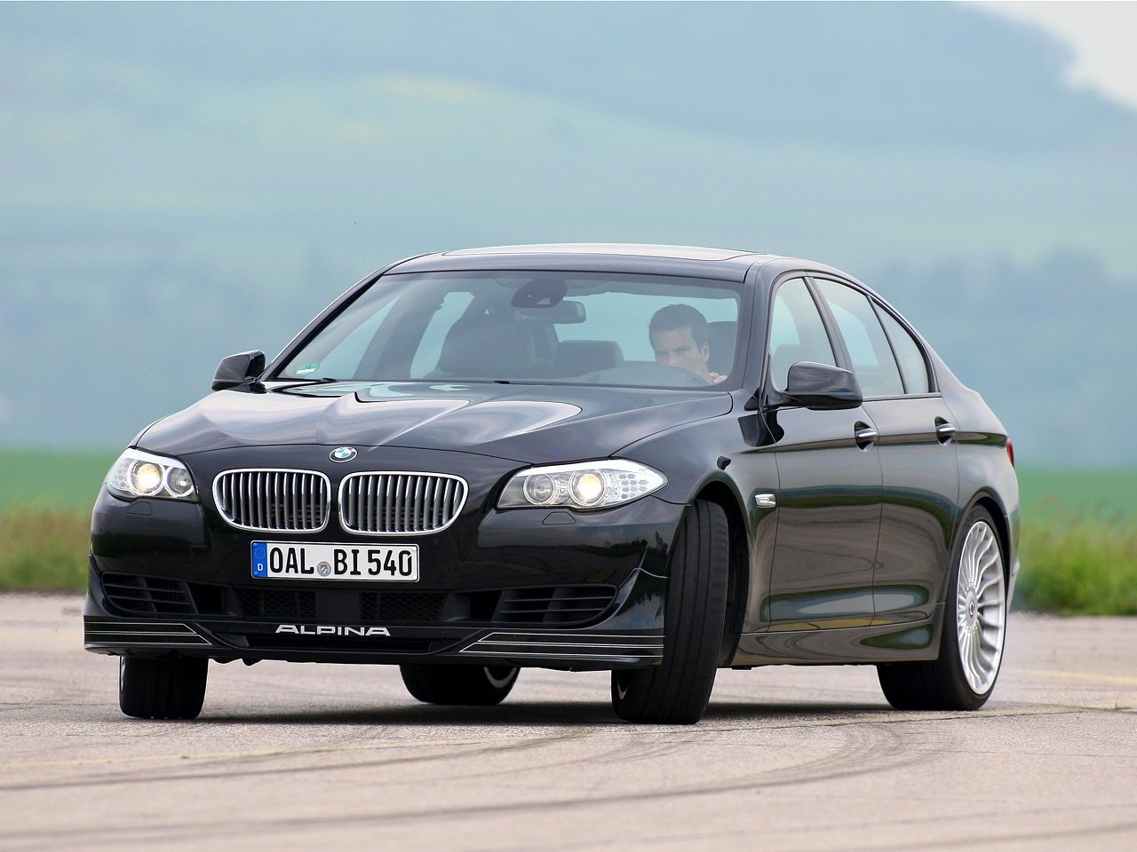 Alpina B5