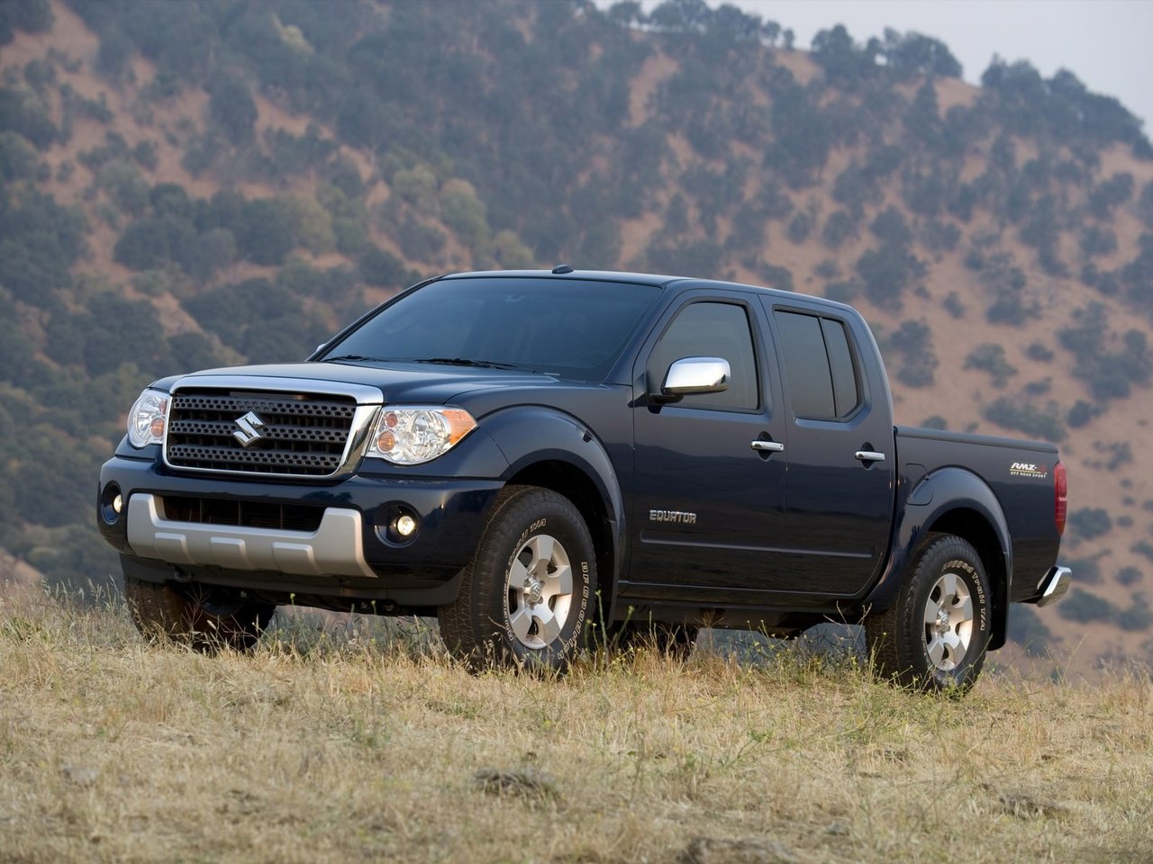 Suzuki Equator