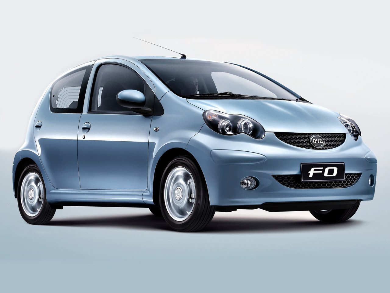 BYD F0
