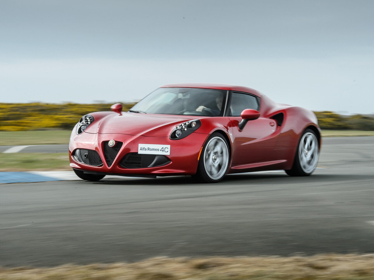 Alfa Romeo 4C