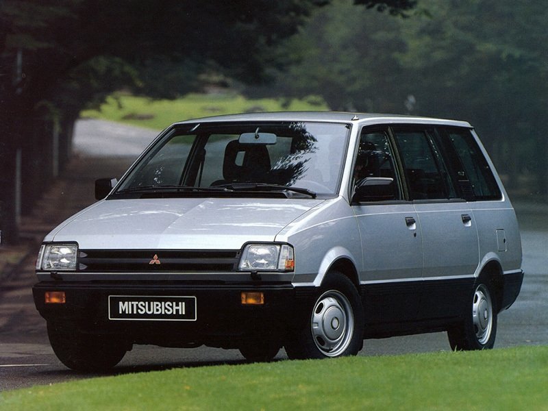 Mitsubishi Space Wagon