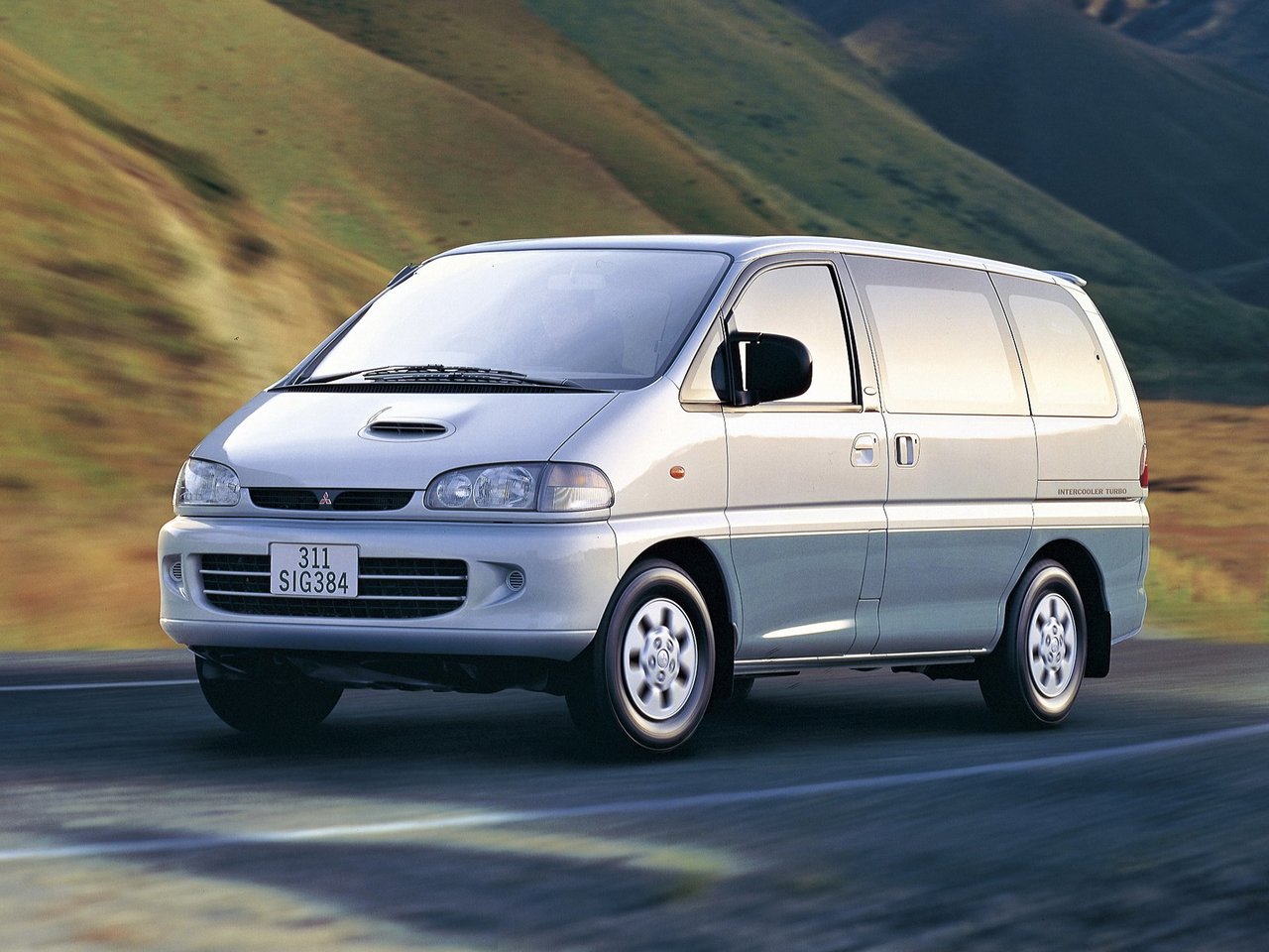 Mitsubishi Space Gear