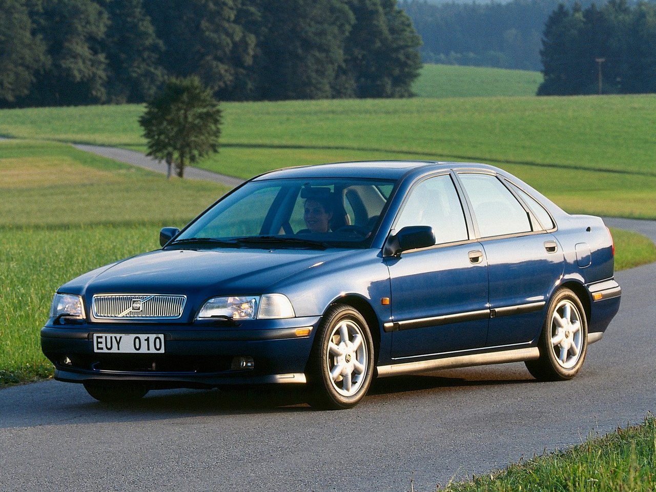 Volvo S40