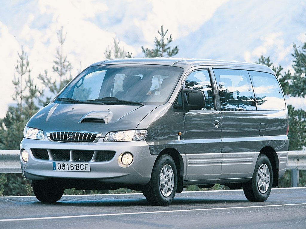 Hyundai Starex