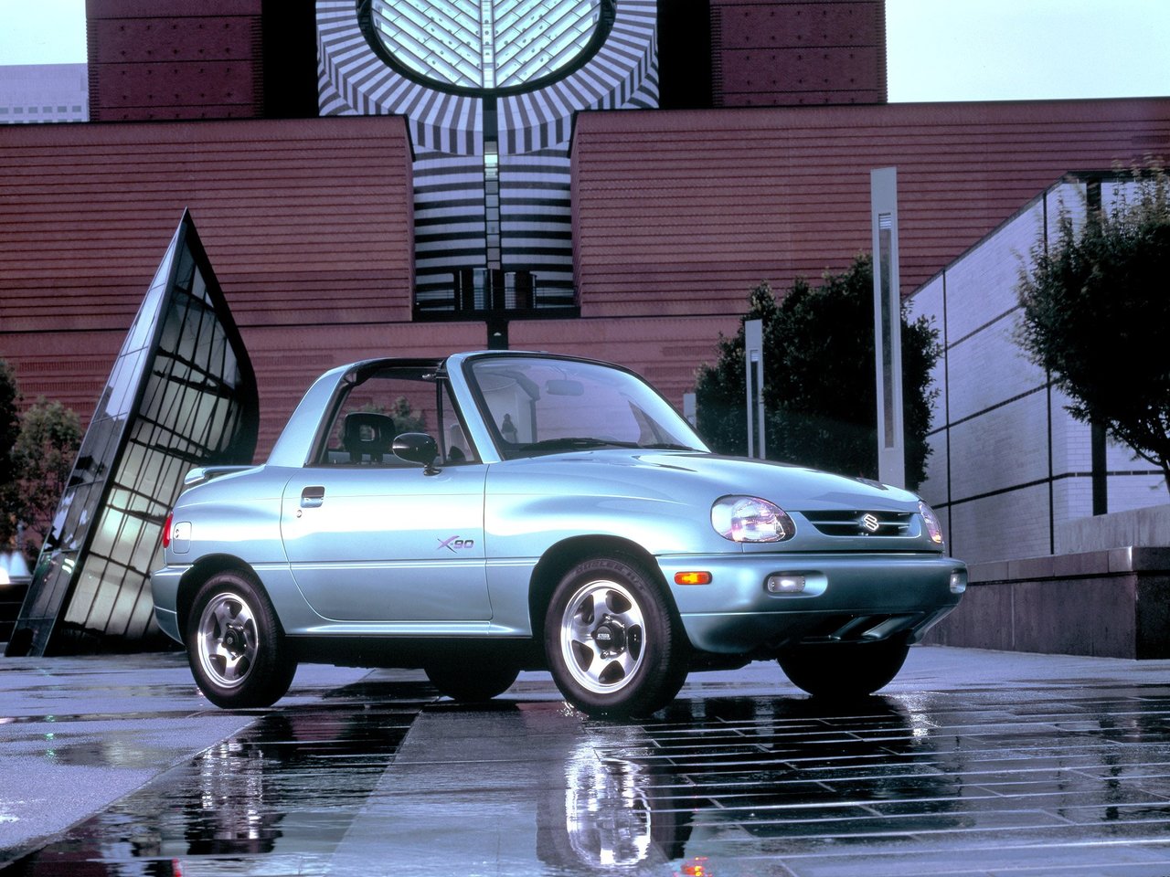 Suzuki X-90